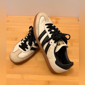 Adidas Samba Cream/Black Sneakers